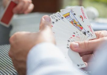 Tips for Beginner Poker Players - How to Bet - Great Bridge Links