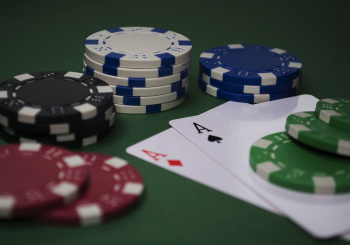 Even the best poker players should use tips to stay on top of their game. - Great Bridge Links