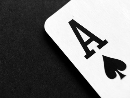 Famous Fictional Hands - Great Bridge Links