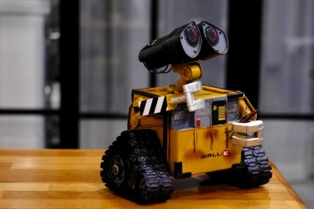 Bridge Robots behind Online Bridge Clubs