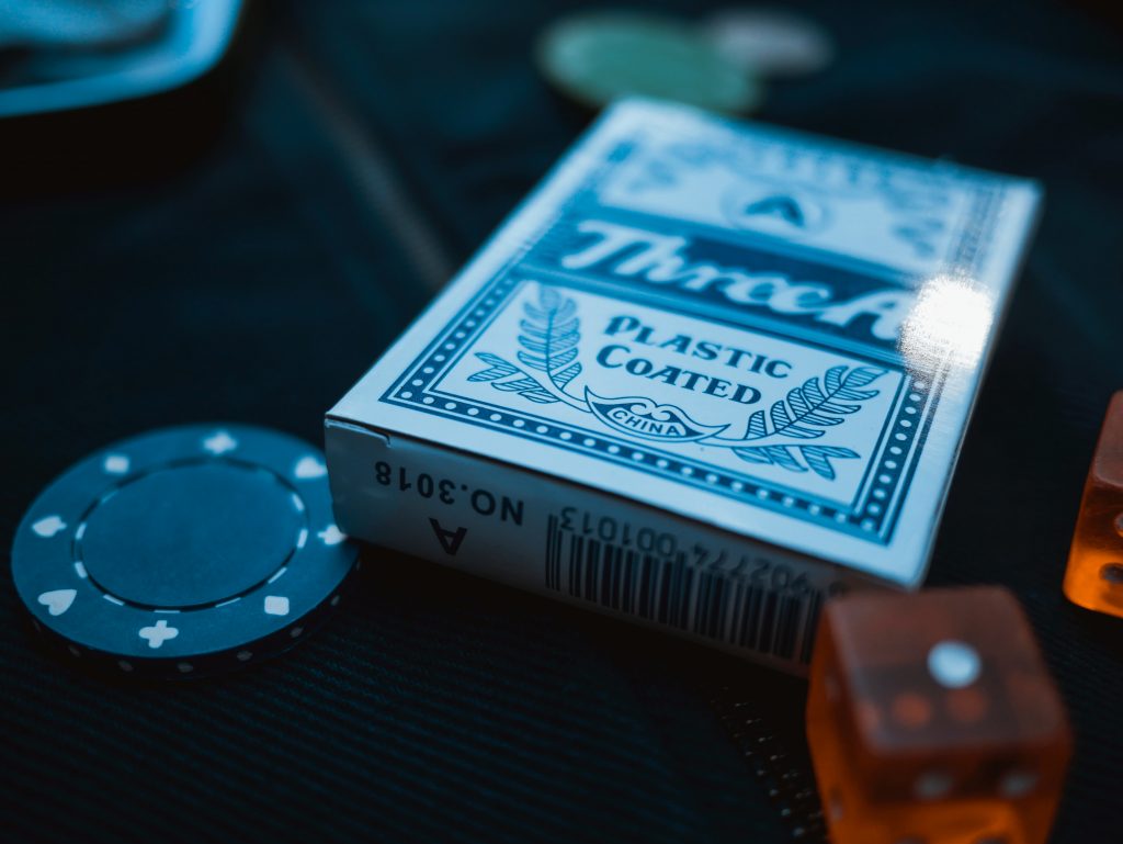 Why poker chips are a great groomsman gift