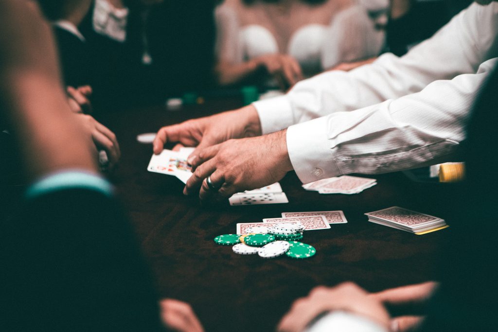 On Picking A Best Online Casino For You