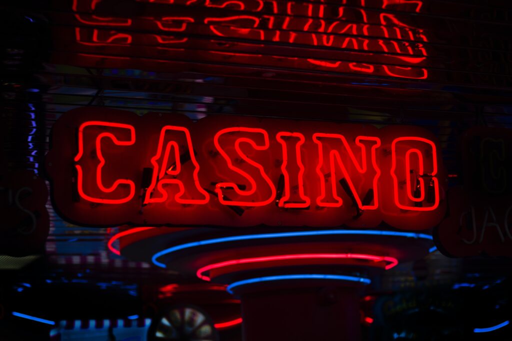 Why you should play casino games online