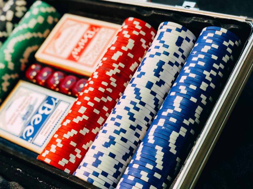 Gambling By Type of Human Temperament: Choose the Right Game for yourself