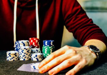 Top 10 Most Famous Professional Poker Players - Great Bridge LInks