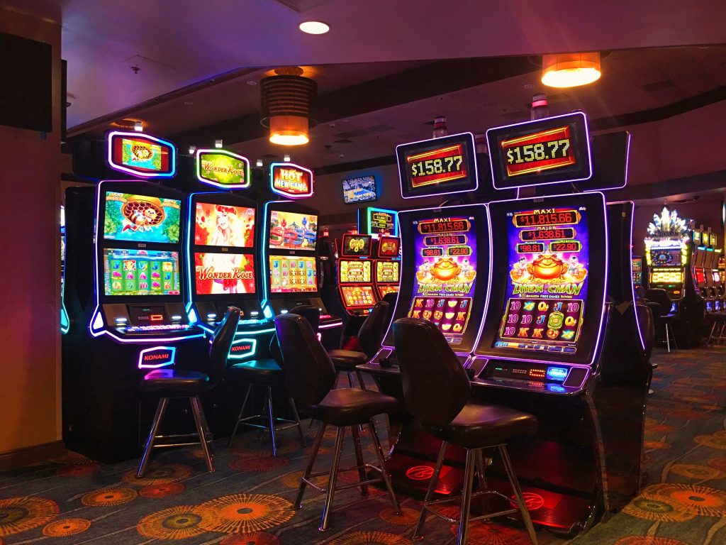 5 facts you should know about online gambling