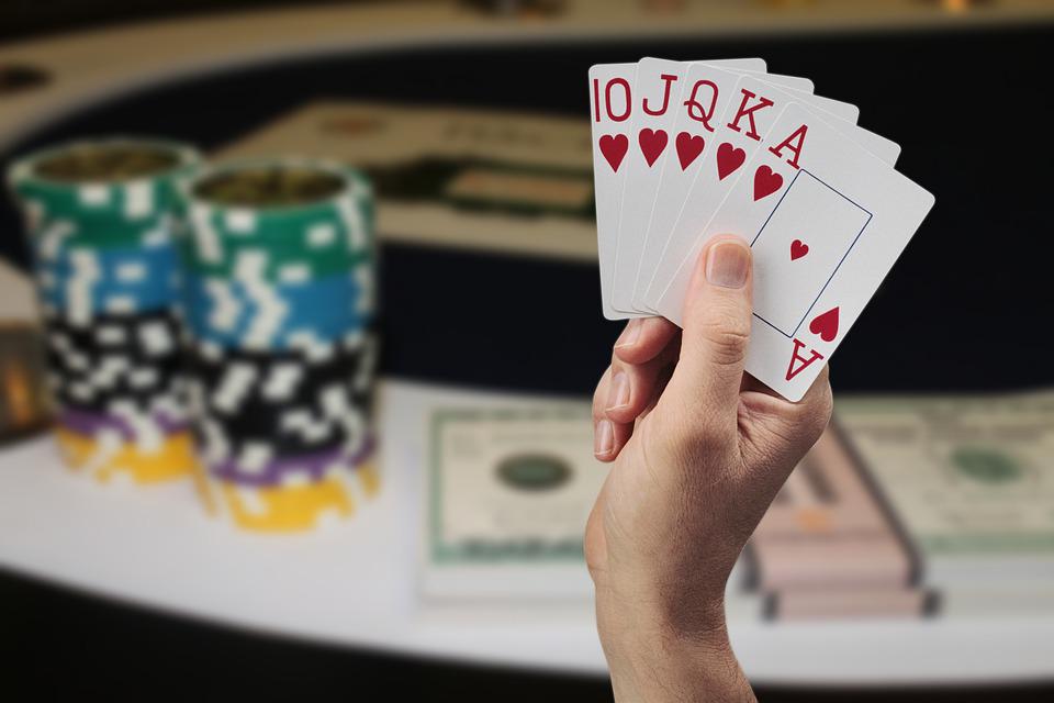 Tips on How to Become a Better Poker Player 