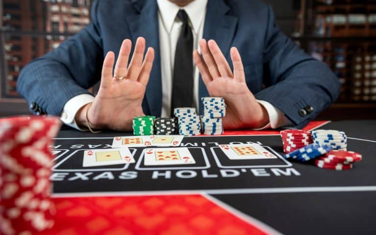 How to play Texas Hold'em